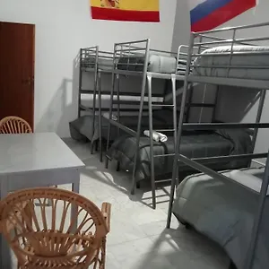 Хостел Dama Hostelbb Неаполь
